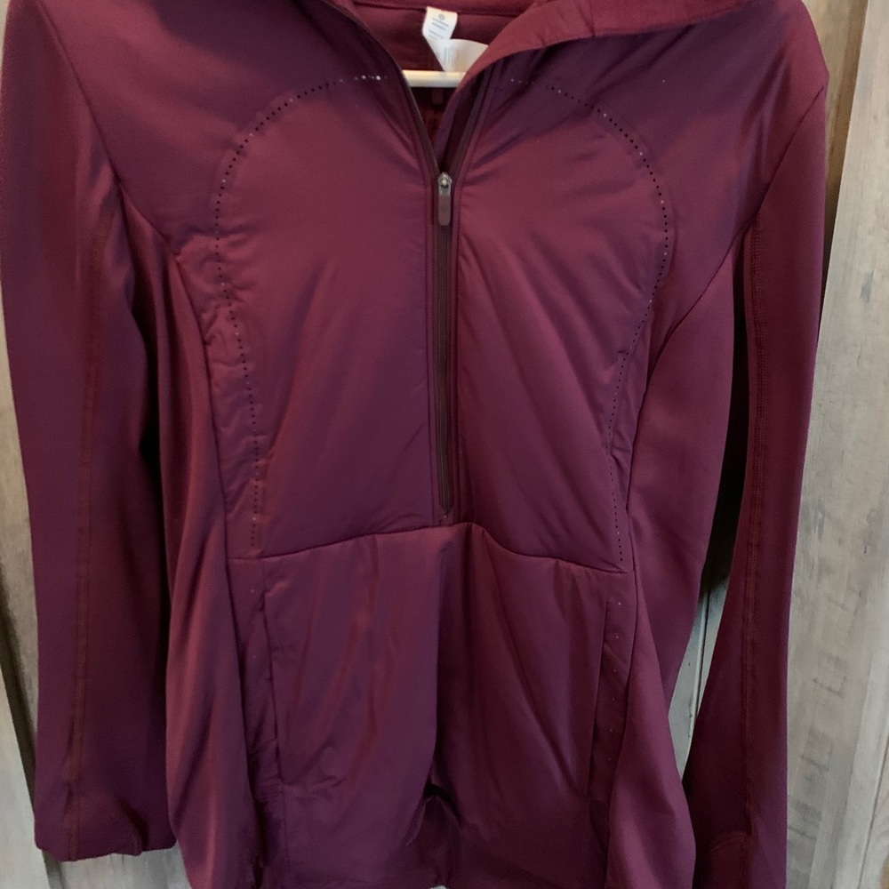LULULEMON maroon jacket